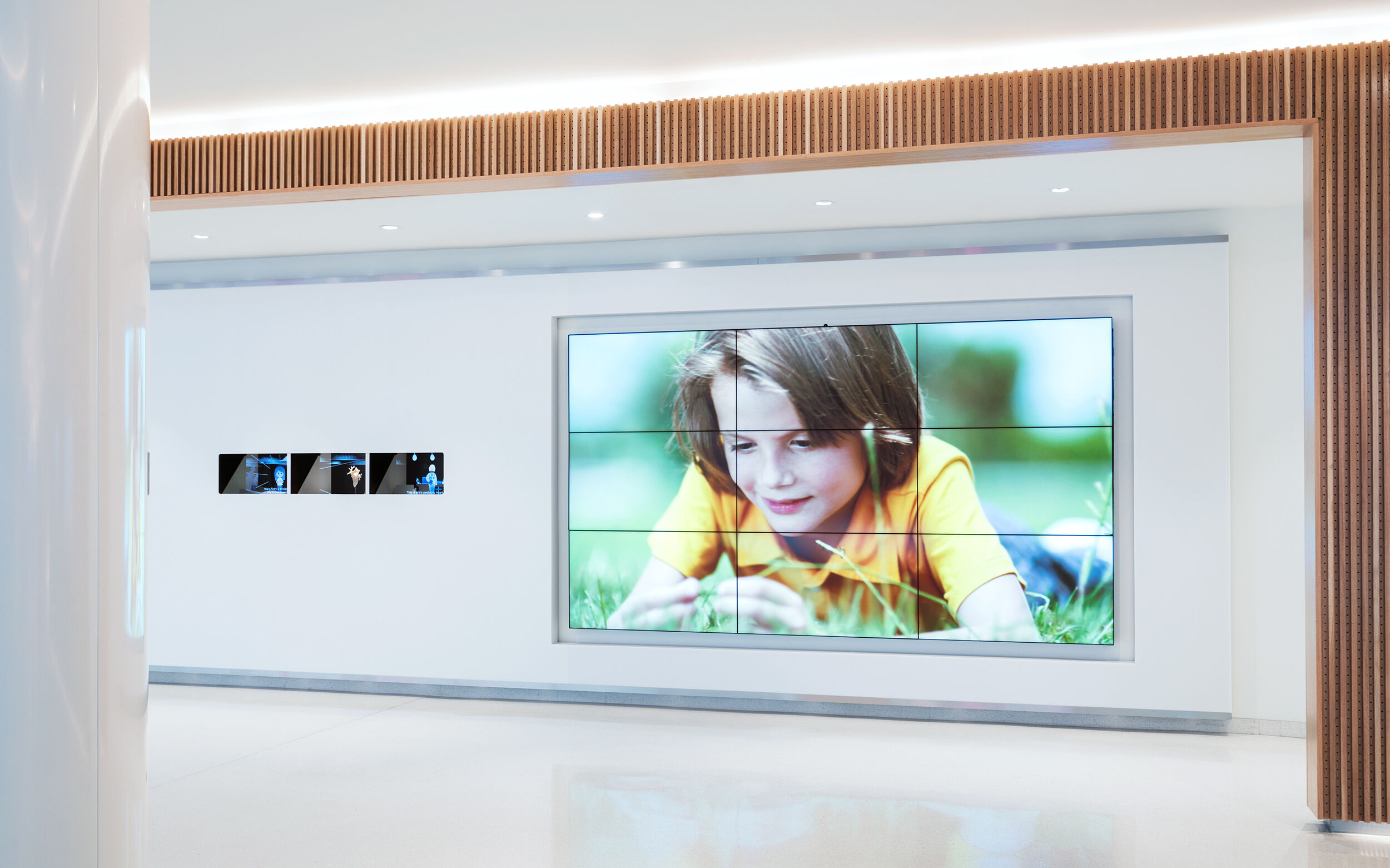 Nicklaus Childrens Lobby Interactive Displays